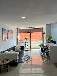 Apartamento de 2 alcobas en venta en Loma Linda, Sabaneta, 72 m² · foto 4 de 20