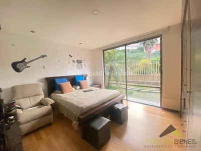 Apartamento de 4 alcobas en venta en Aves Maria, Sabaneta, 467 m² · foto 11 de 18