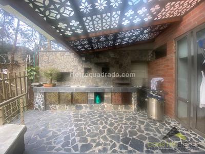 Apartamento de 4 alcobas en venta en Aves Maria, Sabaneta, 467 m² · foto 16 de 18