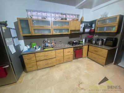 Apartamento de 4 alcobas en venta en Aves Maria, Sabaneta, 467 m² · foto 7 de 18