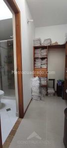 Apartamento de 5 alcobas en venta en Aves Maria, Sabaneta, 236 m² · foto 20 de 20