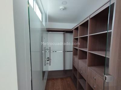Apartamento de 3 alcobas en venta en Las Lomitas, Sabaneta, 92 m² · foto 17 de 19