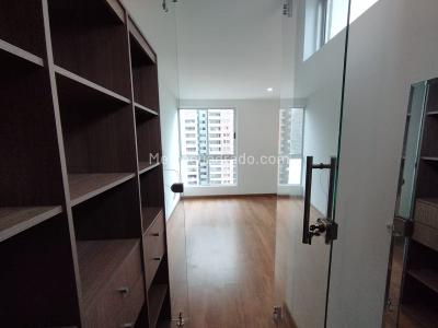 Apartamento de 3 alcobas en venta en Las Lomitas, Sabaneta, 92 m² · foto 18 de 19