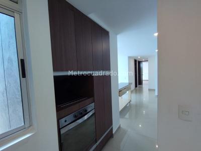 Apartamento de 3 alcobas en venta en Las Lomitas, Sabaneta, 92 m² · foto 2 de 19