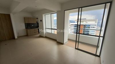 Apartamento de 3 alcobas en venta en Aves Maria, Sabaneta, 70 m² · foto 2 de 15