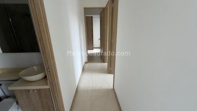 Apartamento de 3 alcobas en venta en Aves Maria, Sabaneta, 70 m² · foto 8 de 14