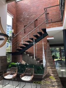 Casa de 4 alcobas en venta en Aves Maria, Sabaneta, 470 m² · foto 11 de 20