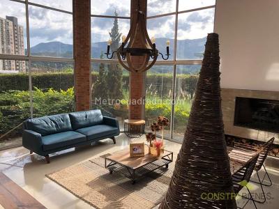 Casa de 4 alcobas en venta en Aves Maria, Sabaneta, 470 m² · foto 4 de 20