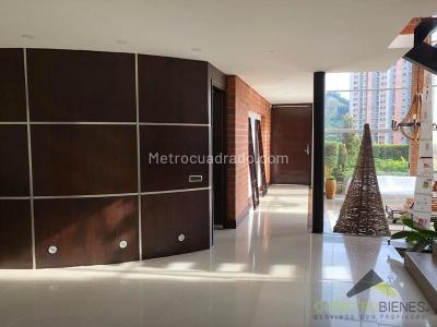 Casa de 4 alcobas en venta en Aves Maria, Sabaneta, 470 m² · foto 7 de 20