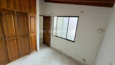 Apartamento en venta en Betania, Sabaneta · foto 8 de 11