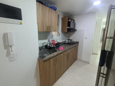 Apartamento de 3 alcobas en venta en Entreamigos, Sabaneta, 70 m² · foto 2 de 16