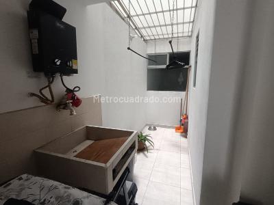 Apartamento de 3 alcobas en venta en Entreamigos, Sabaneta, 70 m² · foto 6 de 16