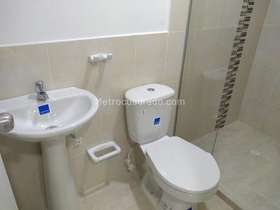 Apartamento de 3 alcobas en venta en Entreamigos, Sabaneta, 70 m² · foto 9 de 16