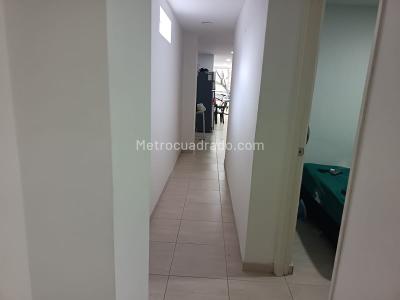 Apartamento de 3 alcobas en venta en Entreamigos, Sabaneta, 70 m² · foto 11 de 15