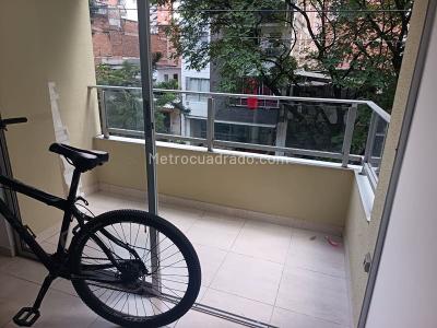 Apartamento de 3 alcobas en venta en Entreamigos, Sabaneta, 70 m² · foto 4 de 15
