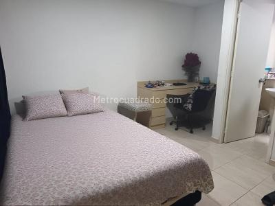 Apartamento de 3 alcobas en venta en Entreamigos, Sabaneta, 70 m² · foto 7 de 15