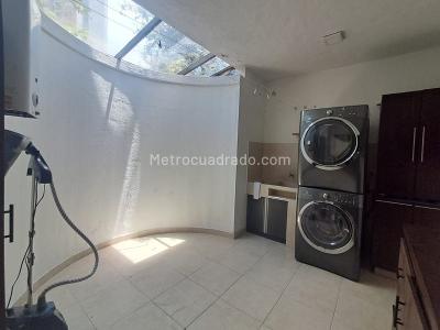 Casa de 4 alcobas en venta en Aves Maria, Sabaneta, 670 m² · foto 6 de 20