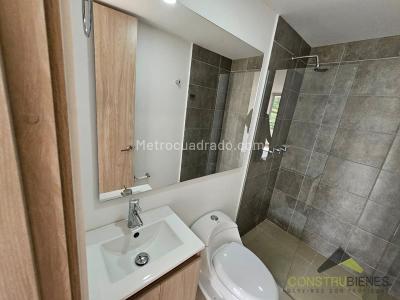Apartamento de 2 alcobas en venta en Aves Maria, Sabaneta, 62 m² · foto 10 de 16
