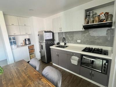 Apartamento en venta en Suramerica, Itagüí · foto 3 de 20