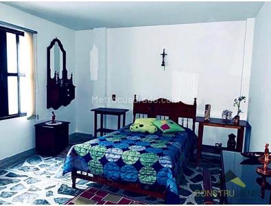 Casa de 5 alcobas en venta en La Doctora, Sabaneta, 348 m² · foto 10 de 13