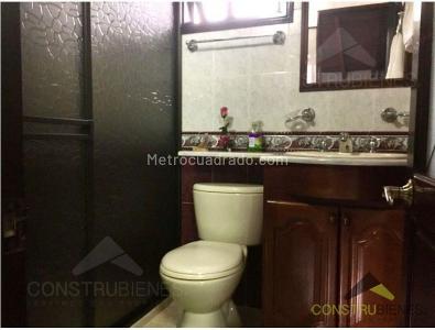 Casa de 5 alcobas en venta en La Doctora, Sabaneta, 348 m² · foto 12 de 13