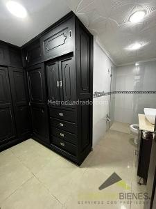 Apartamento de 3 alcobas en venta en La Doctora, Sabaneta, 124 m² · foto 6 de 13