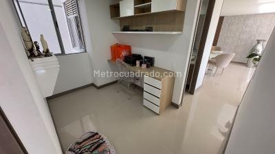 Apartamento de 3 alcobas en venta en Aves Maria, Sabaneta, 107 m² · foto 7 de 17