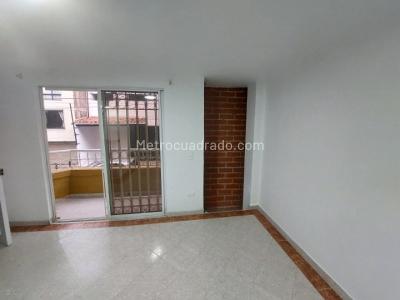 Apartamento de 2 alcobas en venta en Zaratoga, Sabaneta, 51 m² · foto 3 de 12