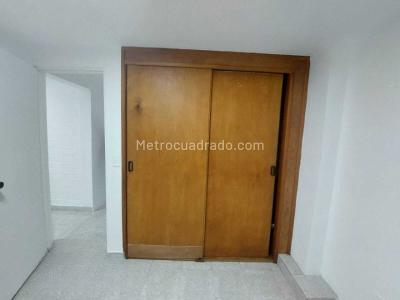 Apartamento de 2 alcobas en venta en Zaratoga, Sabaneta, 51 m² · foto 9 de 12