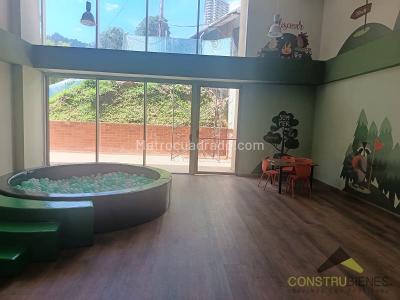 Apartamento de 2 alcobas en venta en San Jose, Sabaneta, 56 m² · foto 13 de 17