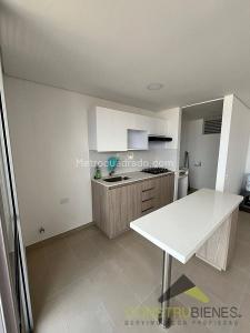 Apartamento de 2 alcobas en venta en San Jose, Sabaneta, 56 m² · foto 3 de 17