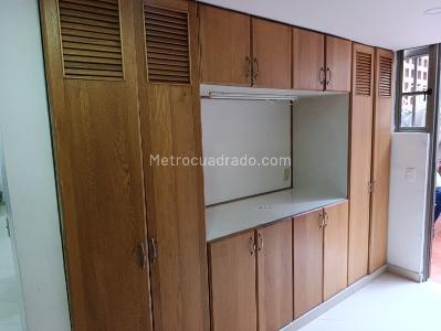 Casa de 4 alcobas en venta en San Jose, Sabaneta, 280 m² · foto 13 de 20