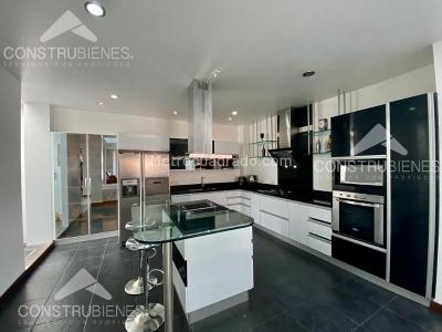 Casa de 3 alcobas en venta en San Jose, Sabaneta, 440 m² · foto 5 de 15