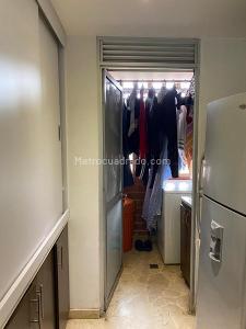 Apartamento de 4 alcobas en venta en San Jose, Sabaneta, 86 m² · foto 8 de 15