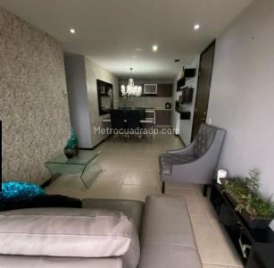 Apartamento de 4 alcobas en venta en San Jose, Sabaneta, 85 m² · foto 4 de 19