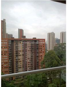 Apartamento de 4 alcobas en venta en San Jose, Sabaneta, 85 m² · foto 6 de 19