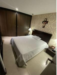 Apartamento de 4 alcobas en venta en San Jose, Sabaneta, 85 m² · foto 8 de 19