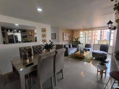 Apartamento de 3 alcobas en venta en San Jose, Sabaneta, 98 m² · foto 2 de 20