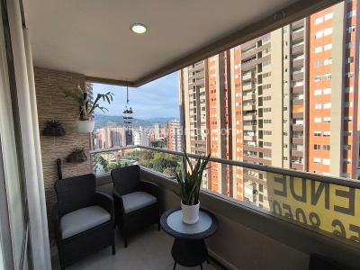Apartamento de 3 alcobas en venta en San Jose, Sabaneta, 98 m² · foto 8 de 20