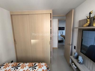 Apartamento de 3 alcobas en venta en San Jose, Sabaneta, 98 m² · foto 14 de 20