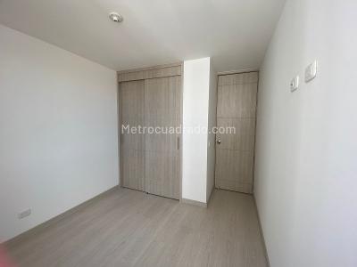 Apartamento de 3 alcobas en venta en Prados De Sabaneta, Sabaneta, 84 m² · foto 7 de 15