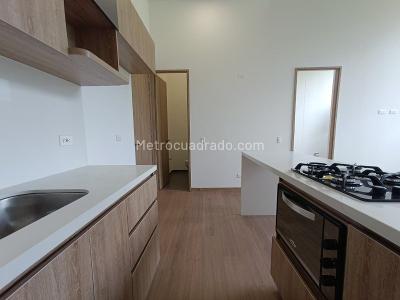 Apartamento de 2 alcobas en arriendo en Loma Del Escobero, Envigado, 60 m² · foto 3 de 20
