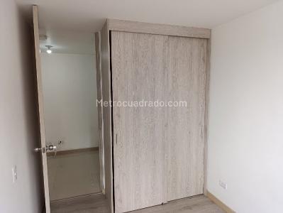 Apartamento de 3 alcobas en venta en Prados De Sabaneta, Sabaneta, 65 m² · foto 10 de 20