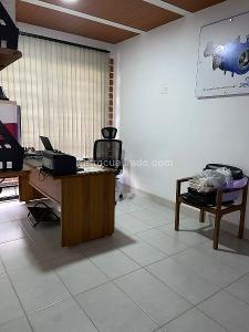 Casa de 5 alcobas en venta en Prados De Sabaneta, Sabaneta, 250 m² · foto 10 de 20