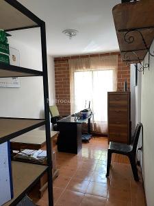 Casa de 5 alcobas en venta en Prados De Sabaneta, Sabaneta, 250 m² · foto 13 de 20