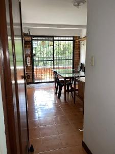 Casa de 5 alcobas en venta en Prados De Sabaneta, Sabaneta, 250 m² · foto 5 de 20