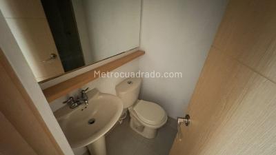 Apartamento de 3 alcobas en venta en Cañaveralejo, Sabaneta, 70 m² · foto 14 de 16