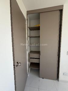 Apartamento de 3 alcobas en venta en Pan De Azucar, Sabaneta, 54 m² · foto 11 de 18