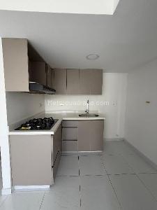 Apartamento de 3 alcobas en venta en Pan De Azucar, Sabaneta, 54 m² · foto 2 de 18