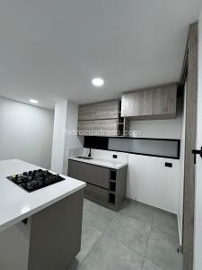 Apartaestudio en venta en El Escobero, Envigado, 65 m² · foto 2 de 15